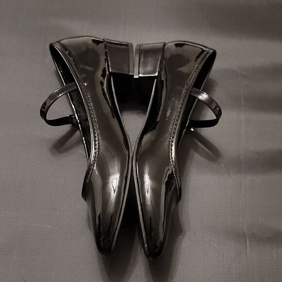 BRAND NEW MADDEN GIRL MARY JANE STYLE WOMEN'S LOW BLOCK HEEL SHOE G1 - Picture 9 of 16